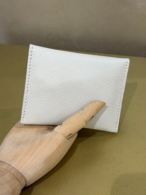 Monedero Tachas Piel