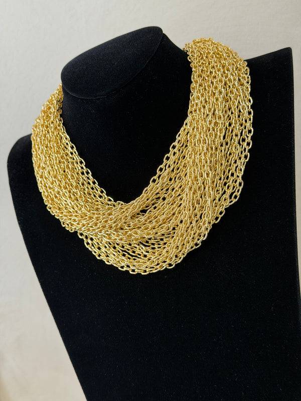 Collar Multicadena Corto