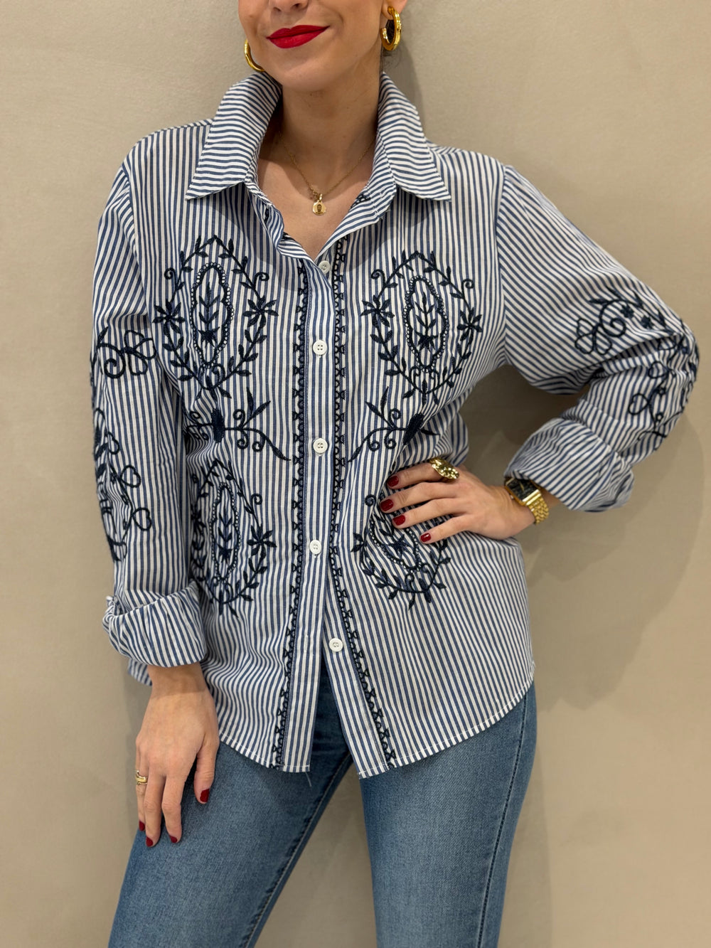 Camisa Rayas Bordada