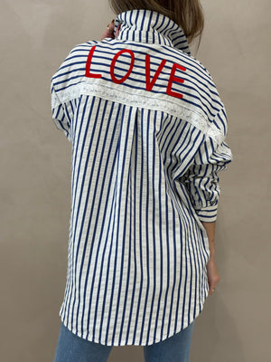 Camisa Love Bordada Oversize