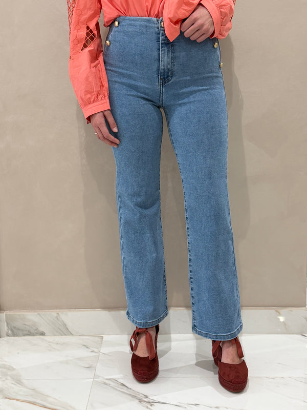 Jeans Botones Dorados