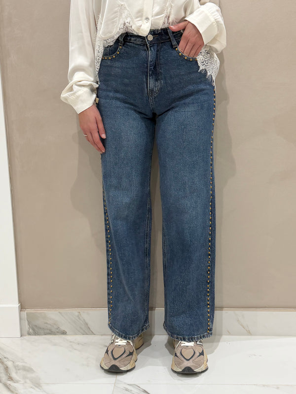 Jeans Tachas Doradas