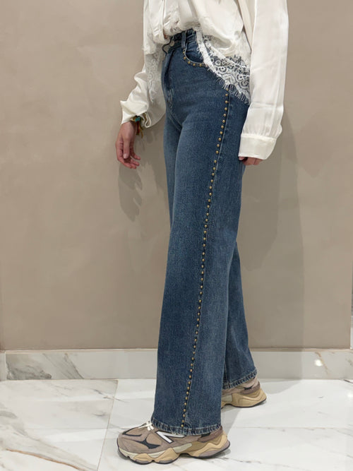 Jeans Tachas Doradas