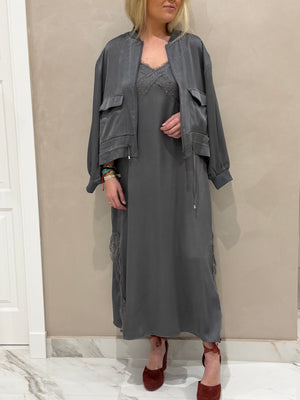 Dúo Bomber Y Vestido Lencero