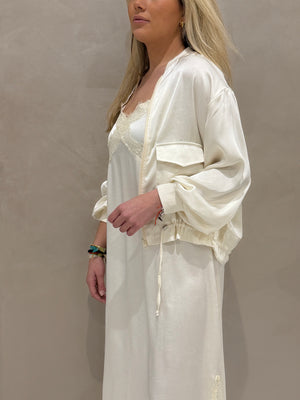 Dúo Bomber Y Vestido Lencero