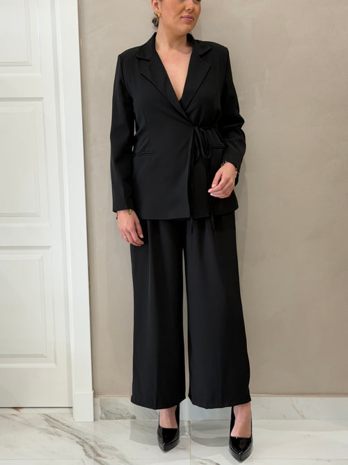 Traje Daniela