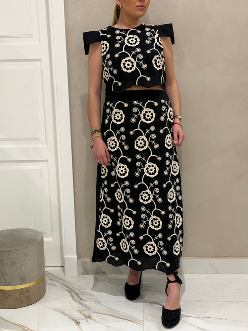 Conjunto Amalia Bordado