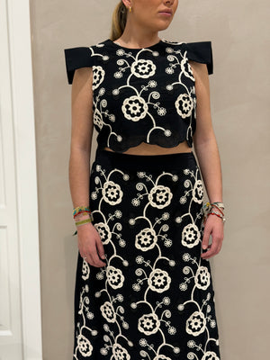 Conjunto Amalia Bordado