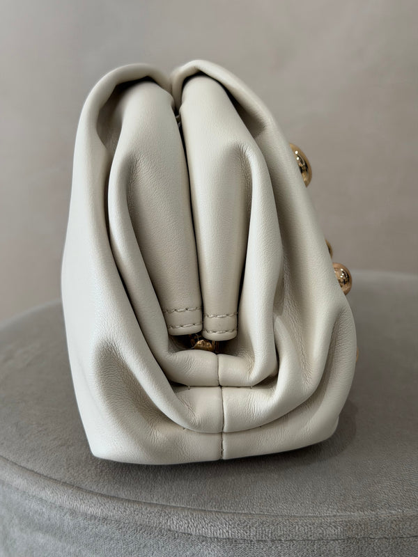 Bolso Apliques Dorados